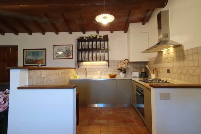 Cucina Veneta Cucine installata in agriturismo in Garfagnana