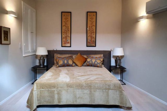 Letto matrimoniale King sike di Tomasella con finiture eleganti per camera da letto nel centro storico di Lucca.
